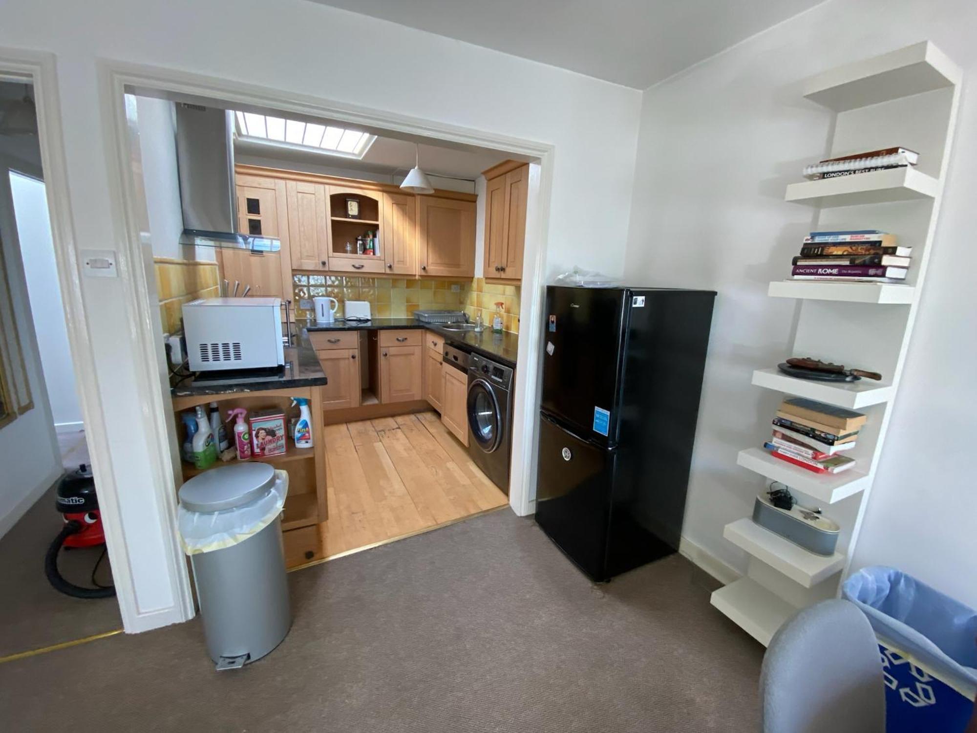 Appartement 3 Bedroom Top Floor Kensington *