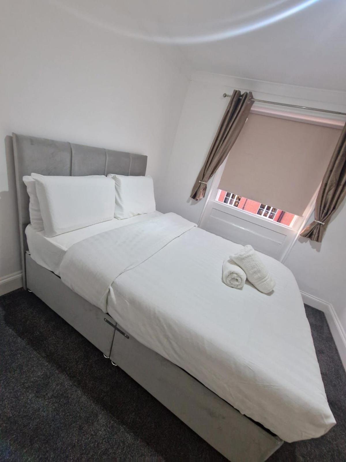 Baker Street Hotel 3*