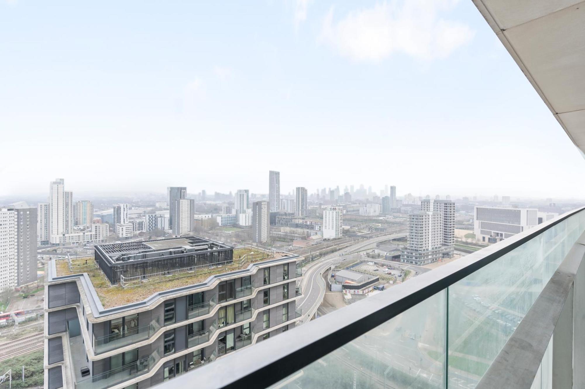 Elegant 2br Flat On 20th Floor Near Many Attractions Appartement *