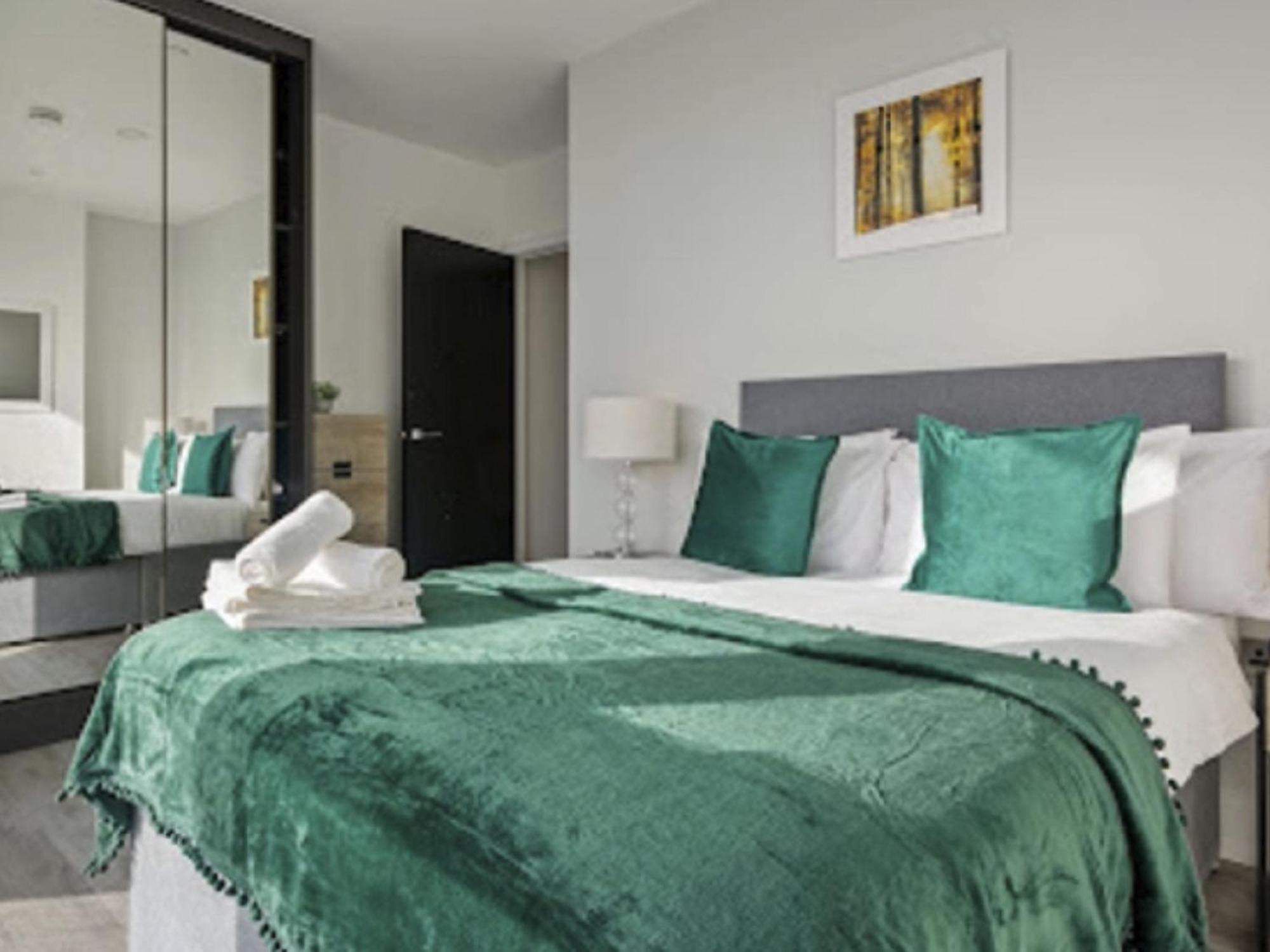 North Acton-2 By Interhome