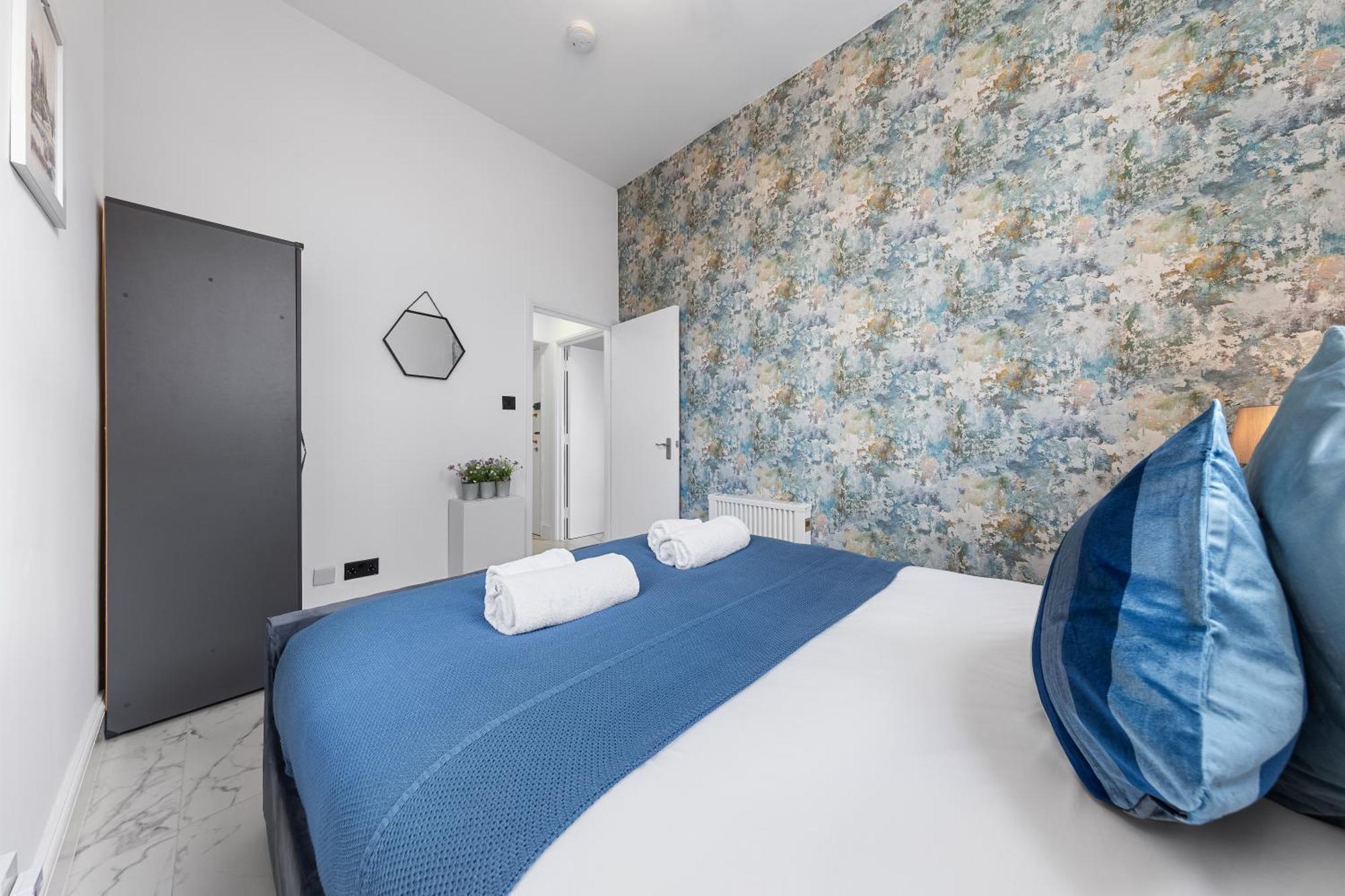 Modern 2 Bedroom Flat - Near Primrose Hill, Camden Market, Regent's Park - Good Links To Kings Cross, Euston, Finchley Road Station - Nw3 *