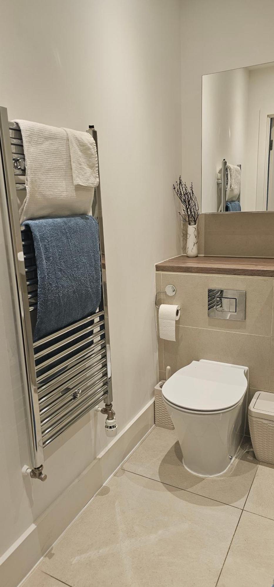 A Spacious Double In Bromley-by-bow Homestay *