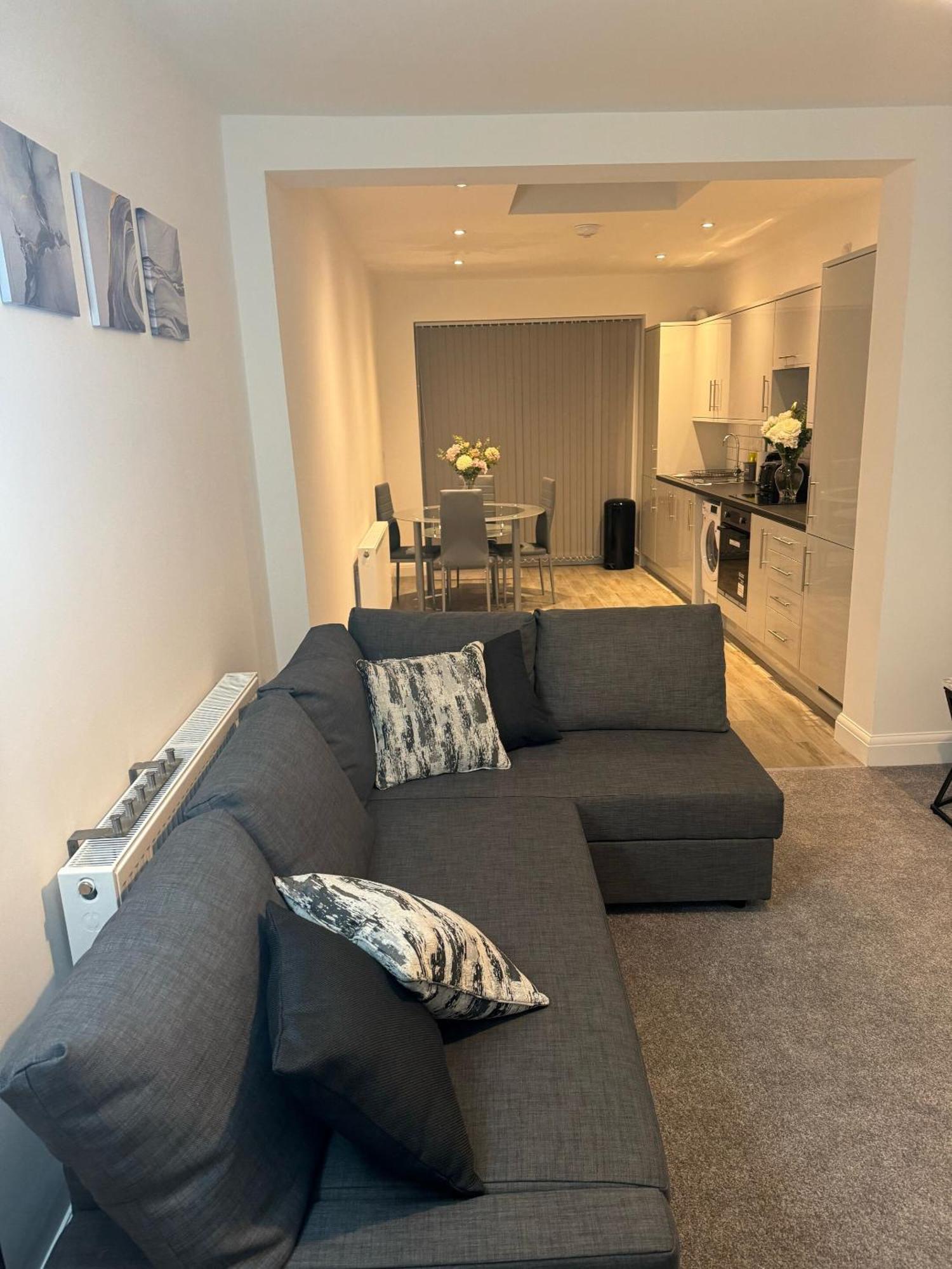 Appartement Wembley Stadium, Modern&cozy With Garden Londen