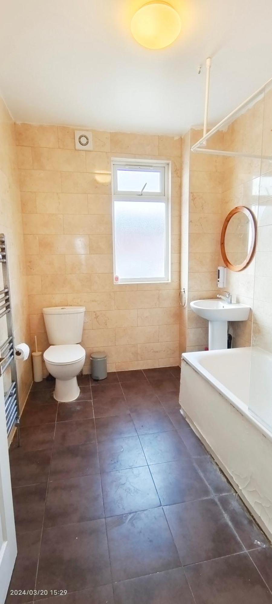 Maple House Near Wembley Stadium * Londen