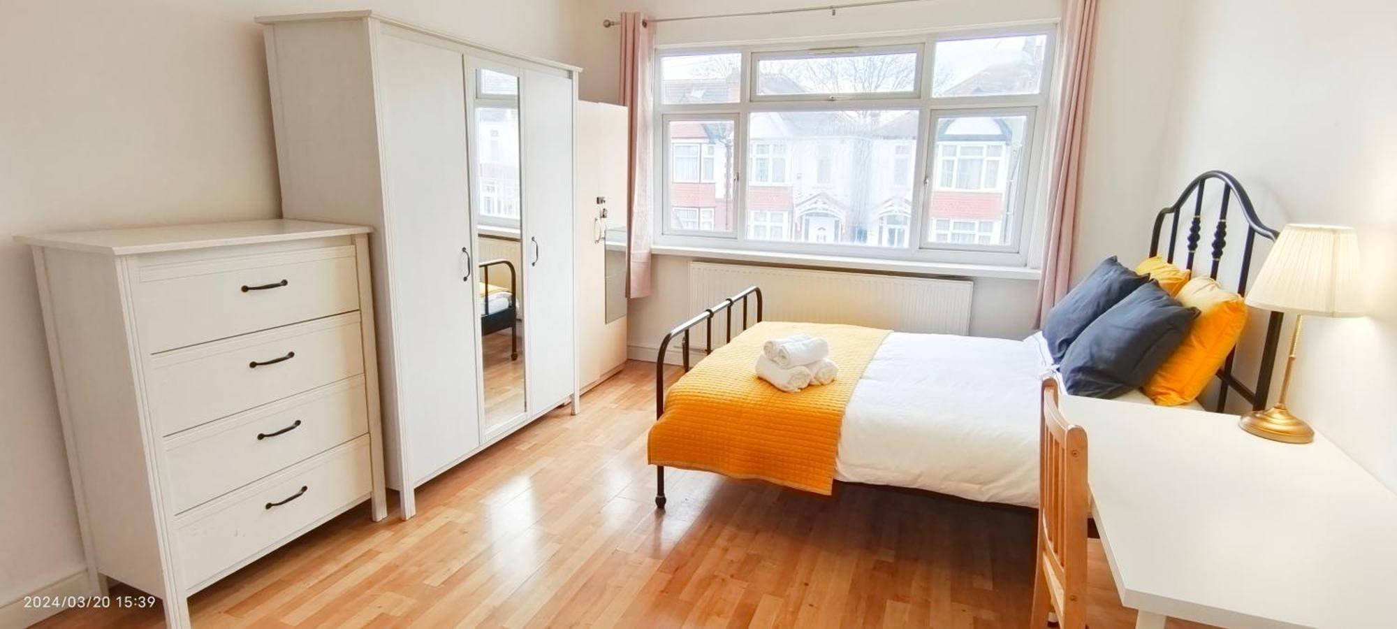 Maple House Near Wembley Stadium Londen