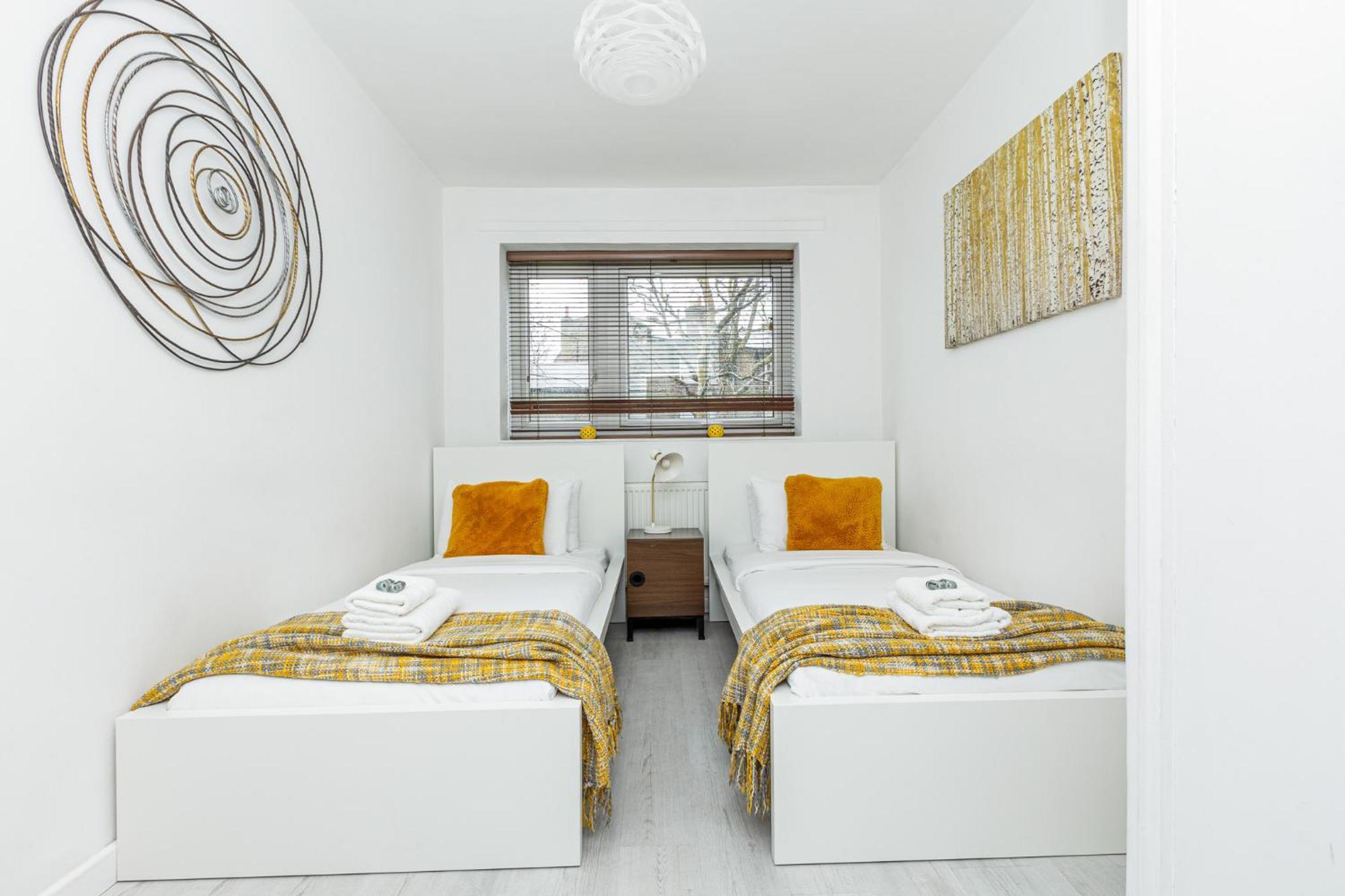 Newly Refurbished 2br Wbalcony In Vibrant Peckham Apartamento