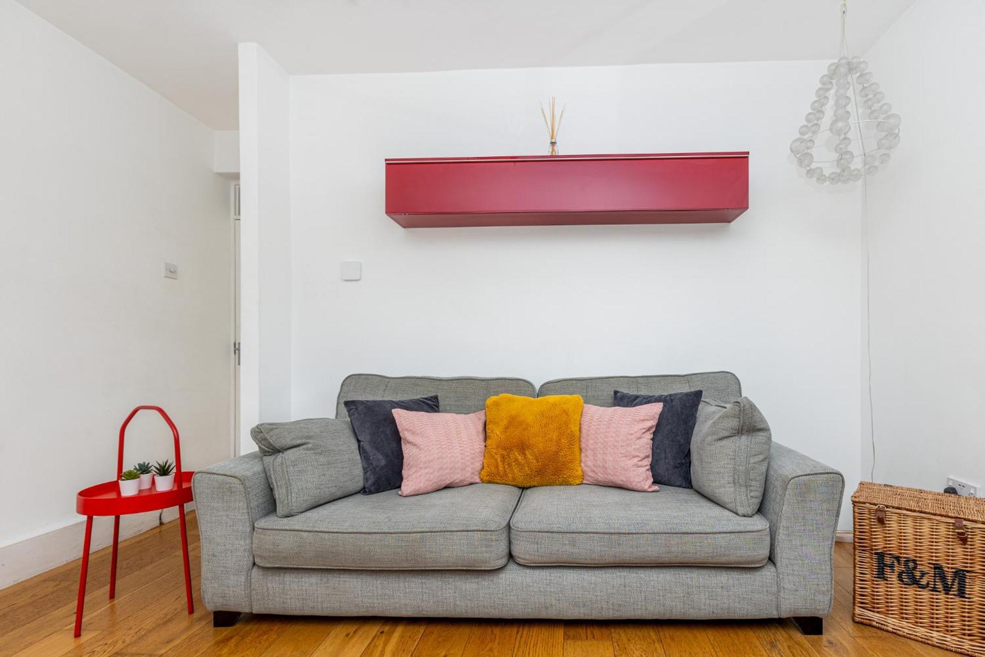 Newly Refurbished 2br Wbalcony In Vibrant Peckham Apartamento