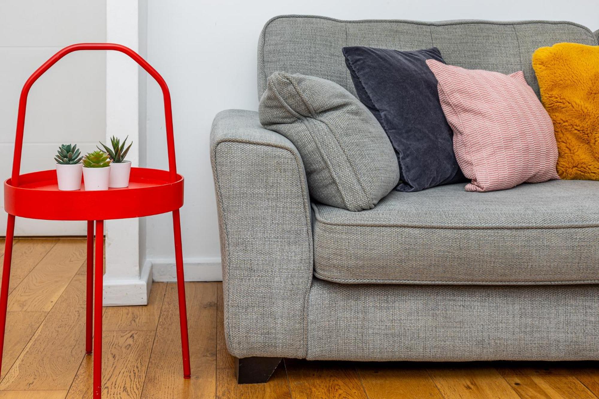 Apartamento Newly Refurbished 2br Wbalcony In Vibrant Peckham Londres