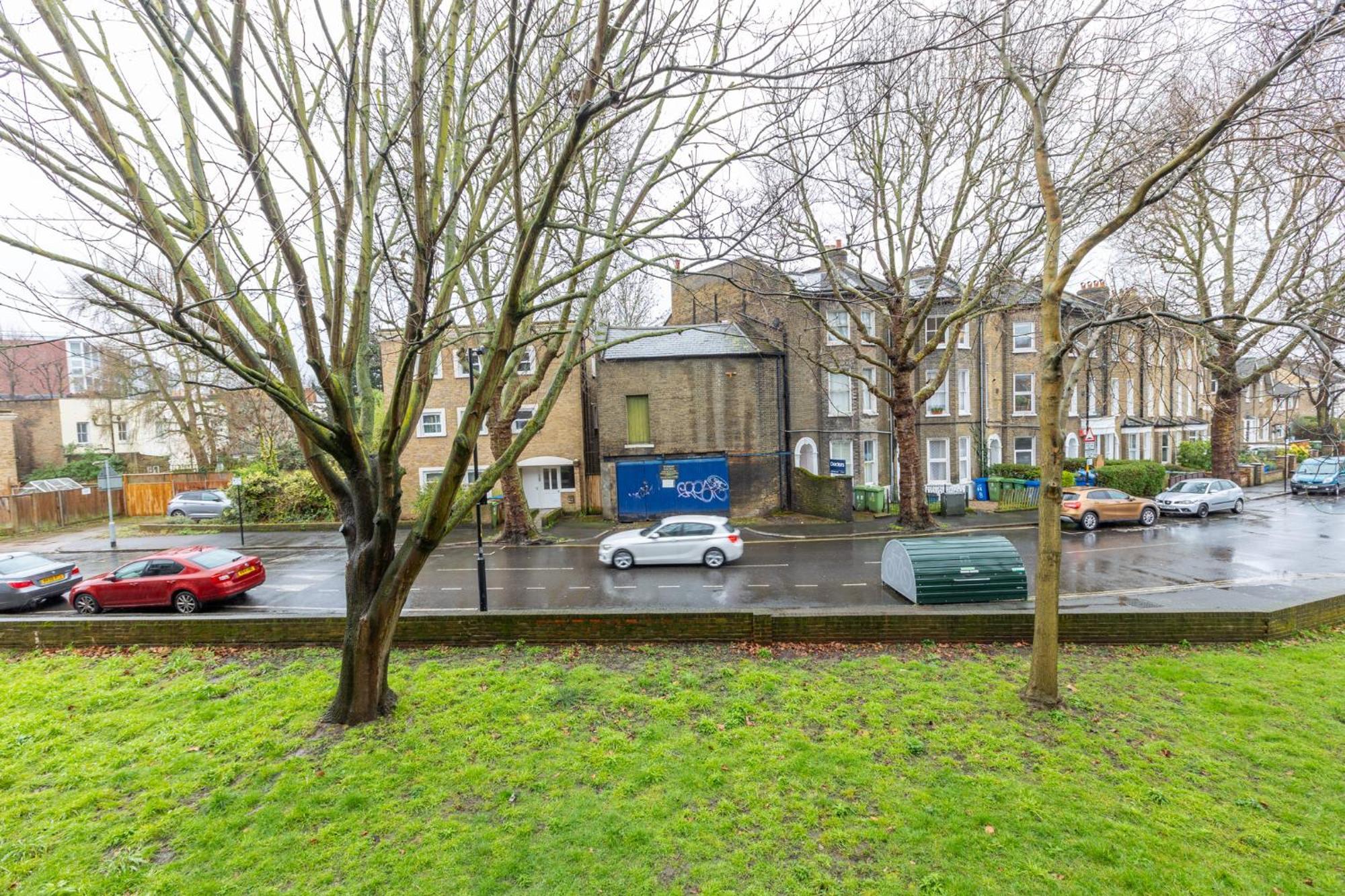 Newly Refurbished 2br Wbalcony In Vibrant Peckham * Londres