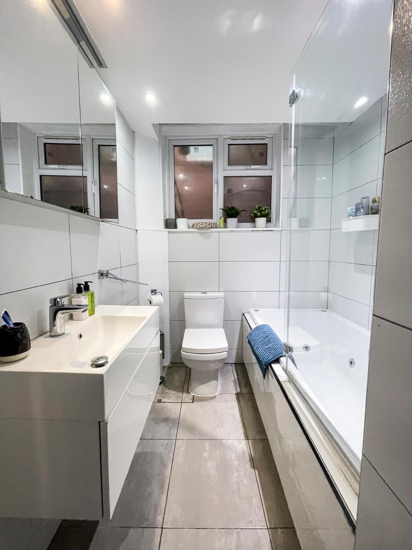 Ensuite With Jacuzzi