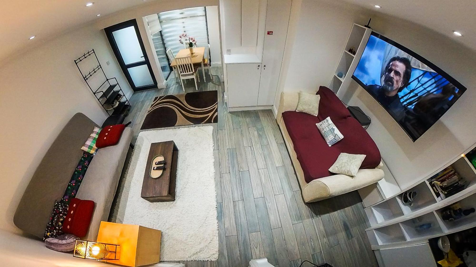 Ensuite With Jacuzzi Homestay London