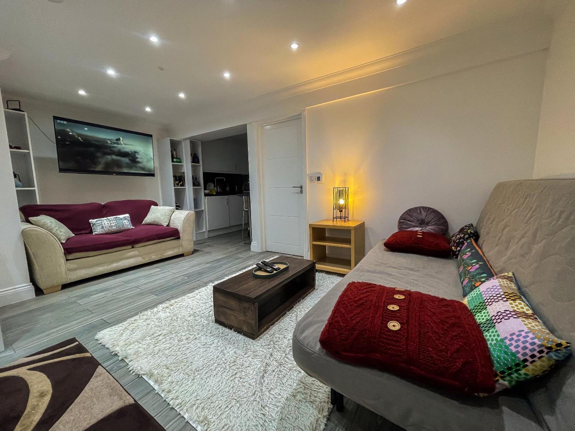 Homestay Ensuite With Jacuzzi