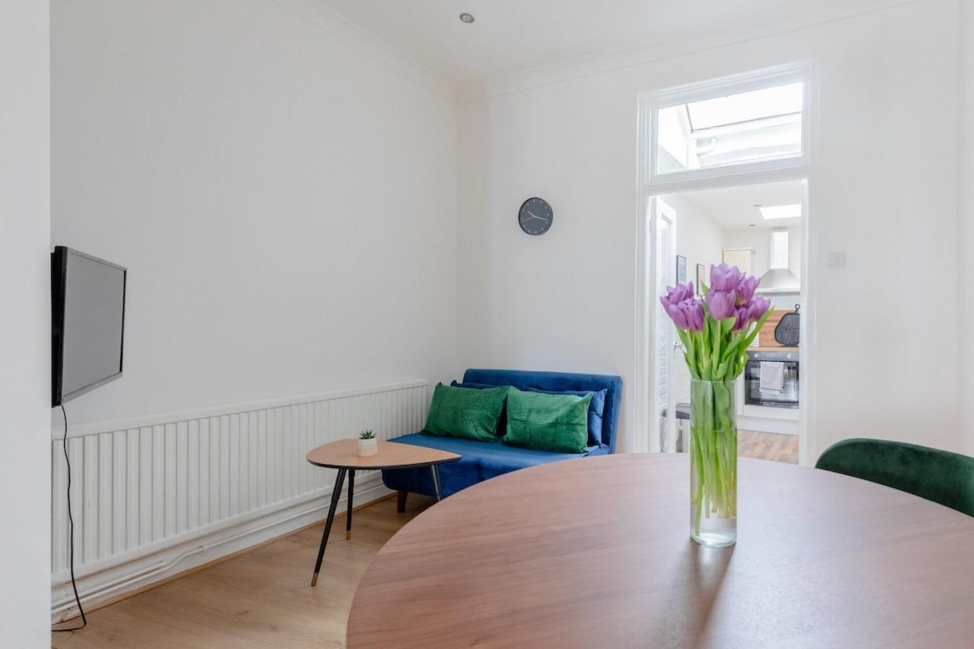 & Charmingly Curated 1bd Wifi Fulham Appartement