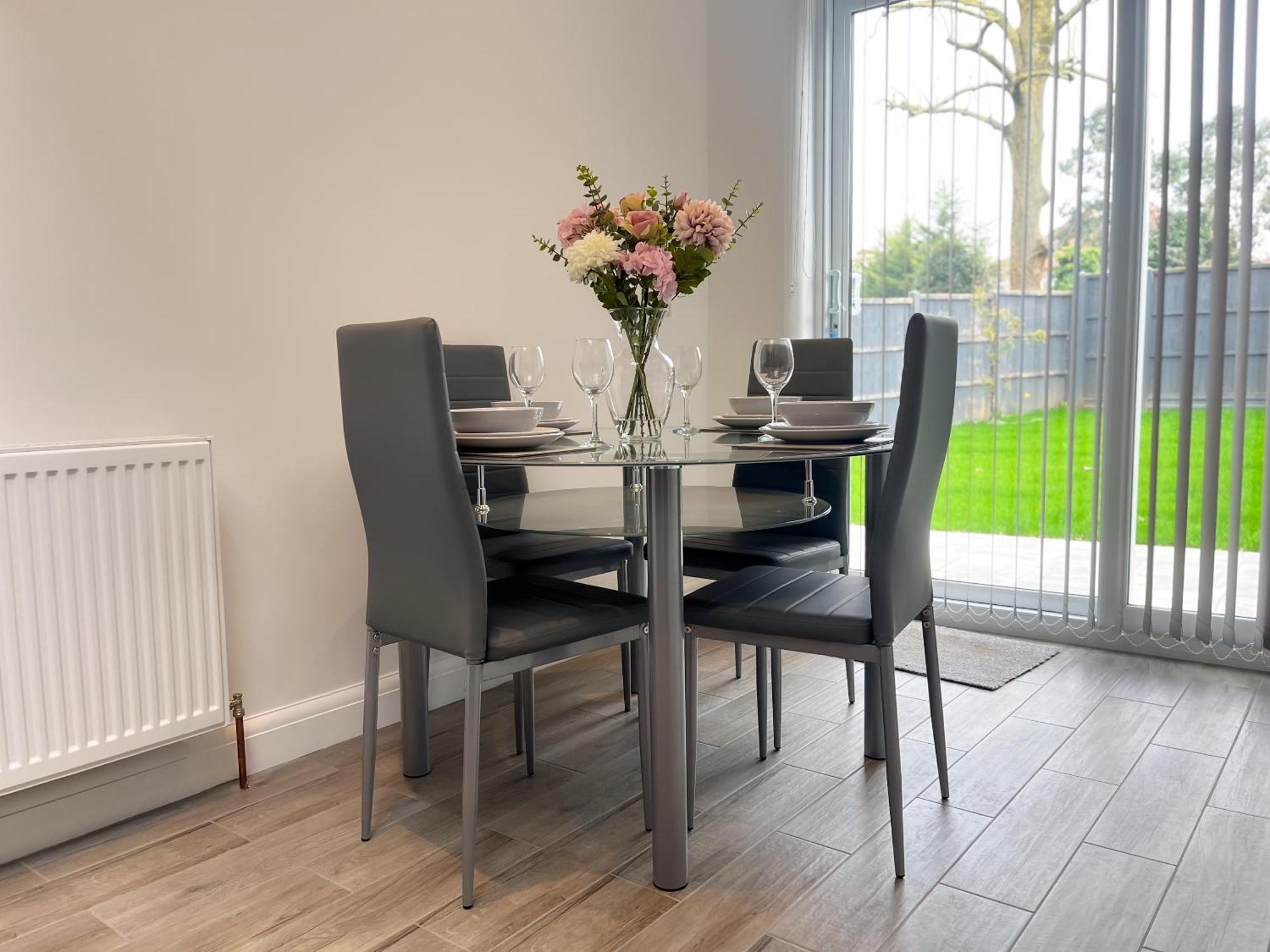 Wembley Stadium, Modern&cozy With Garden *