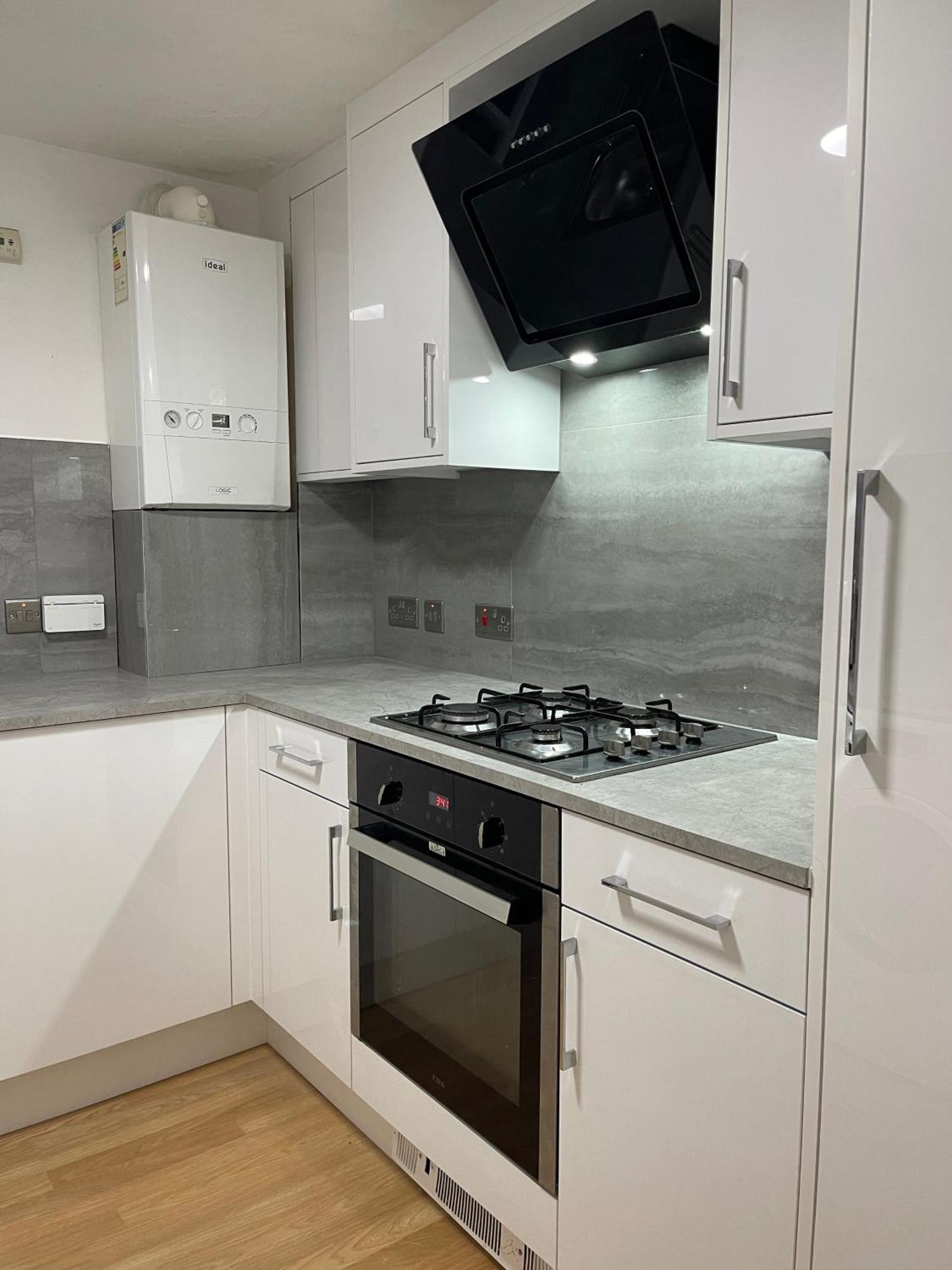 2bed Spacious - 15min To Canary Wharf O2 Excel