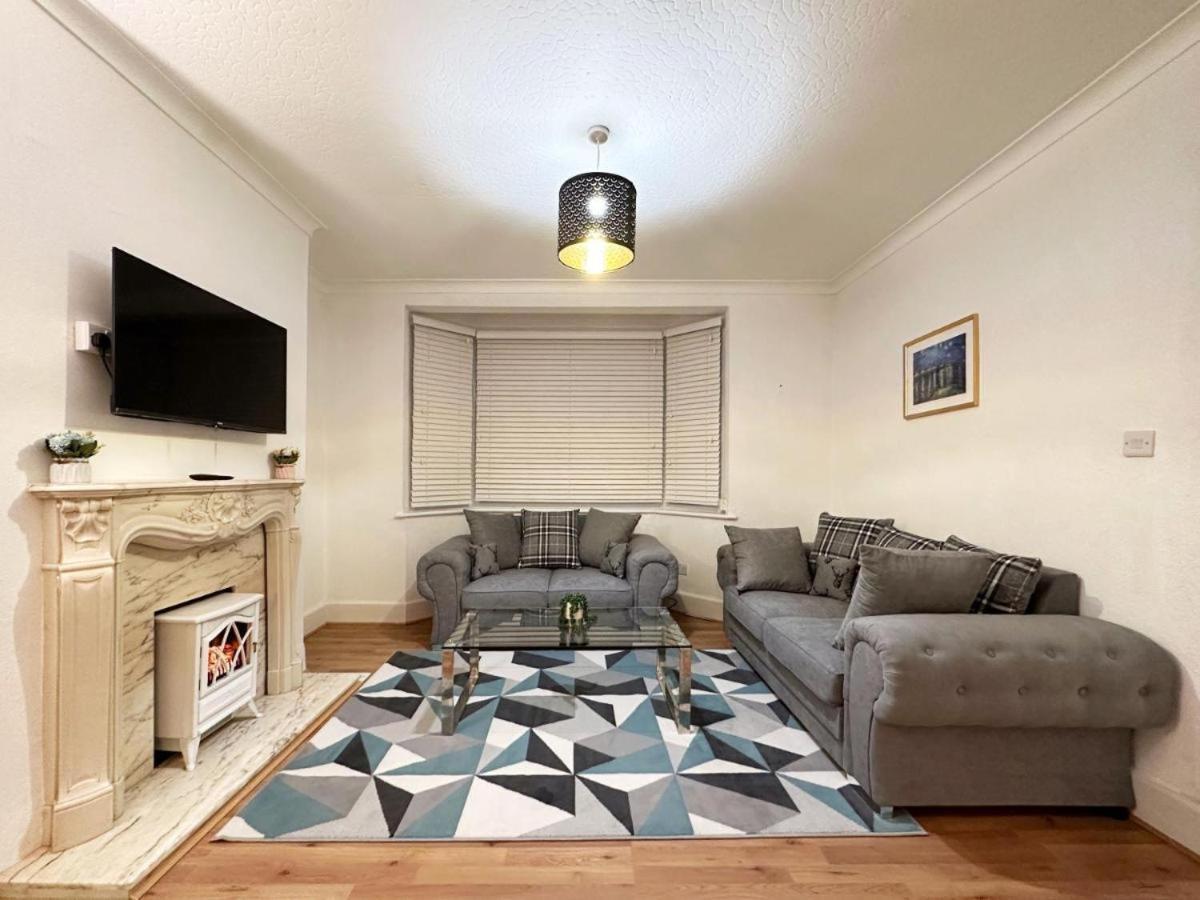 Casa de férias Charming 3-bedroom Family Londres