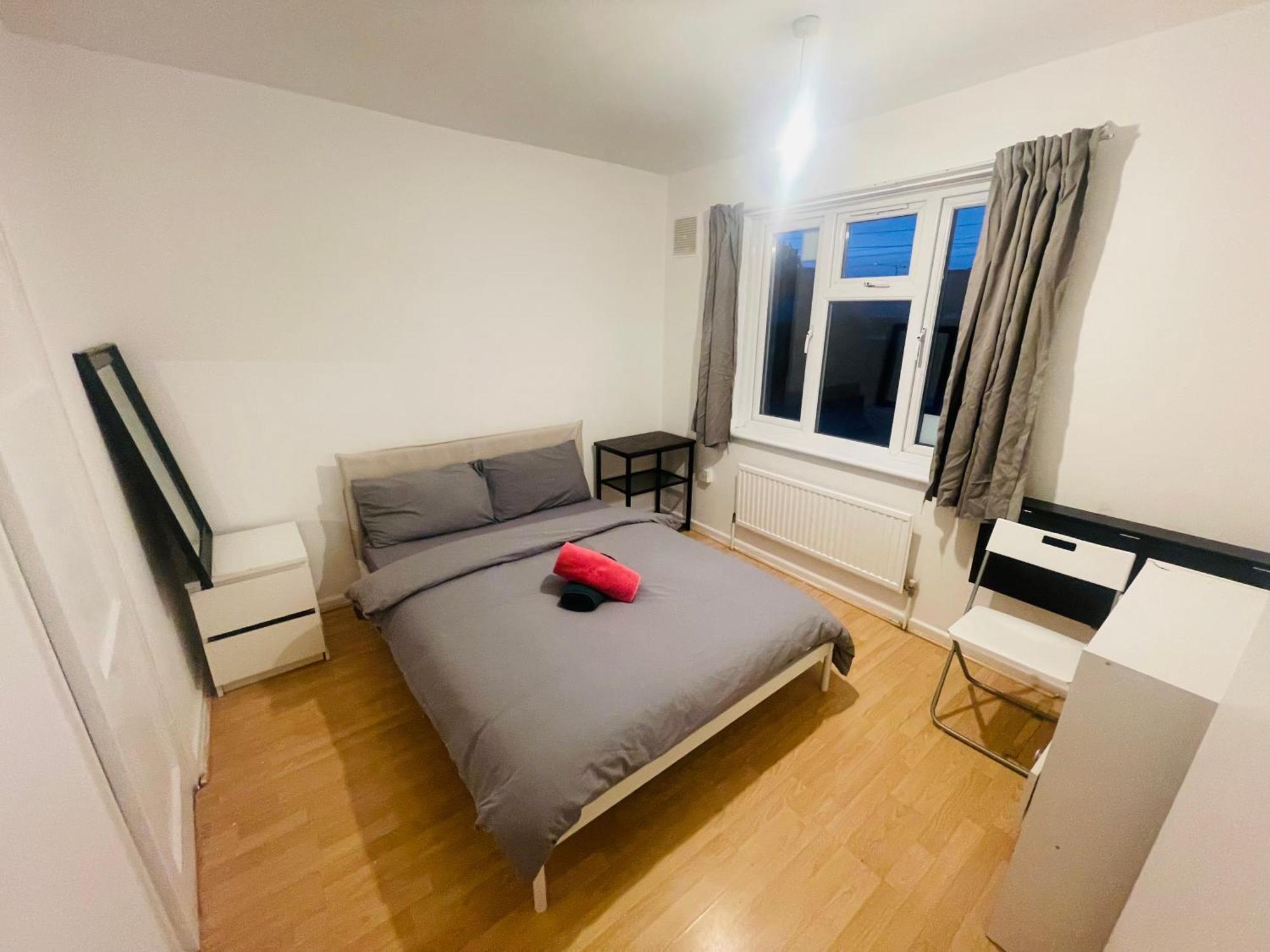 Double Near Canary Wharf 28 Londres