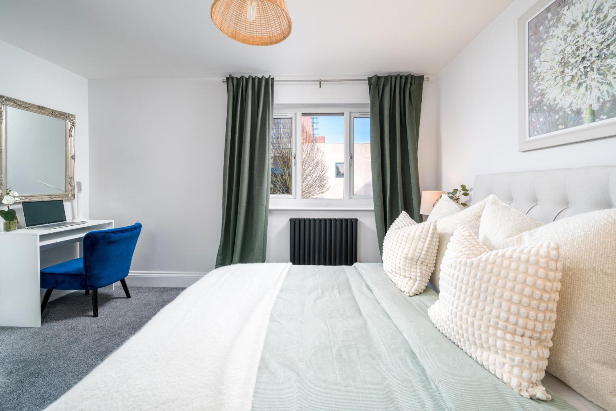 Holiday home 5 Star - Stylish 2 Bed In -excel, Airport