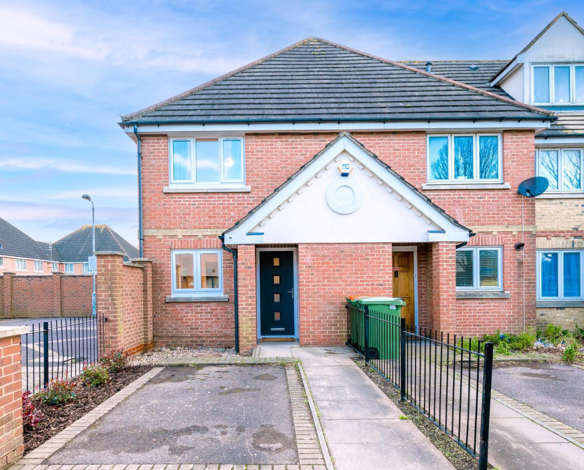 5 Star - Stylish 2 Bed In -excel, Airport *