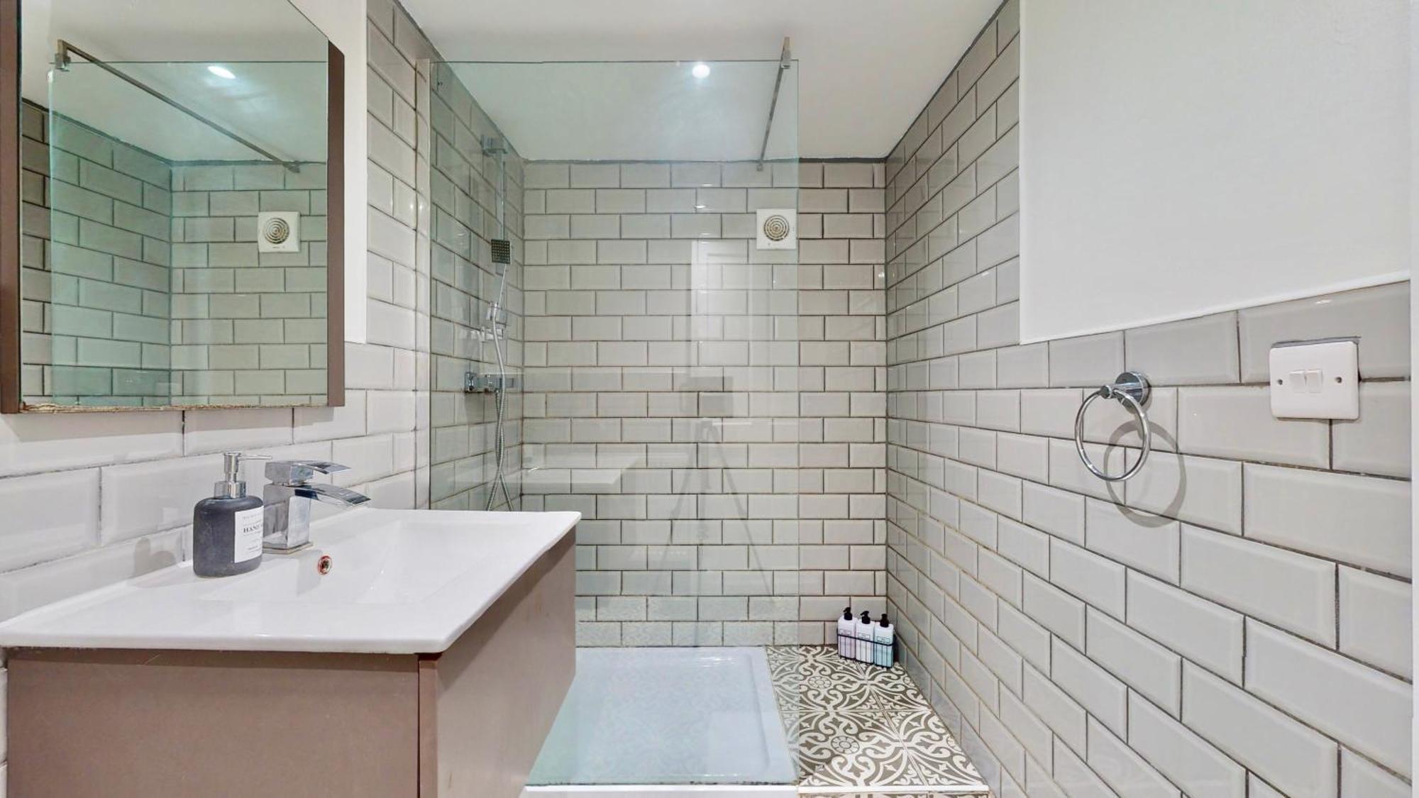 Tube & Notting Hill Nearby - Garden Flat Haven Apartamento *