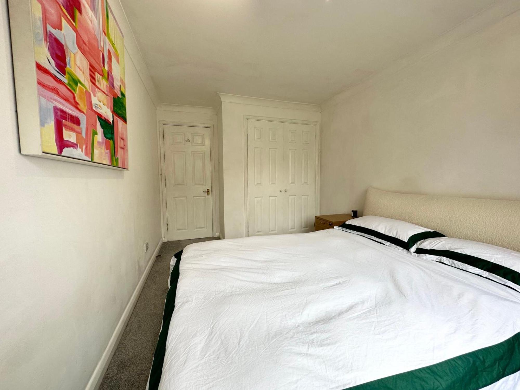 Spacious Quiet Stylish Entire Flat Appartement