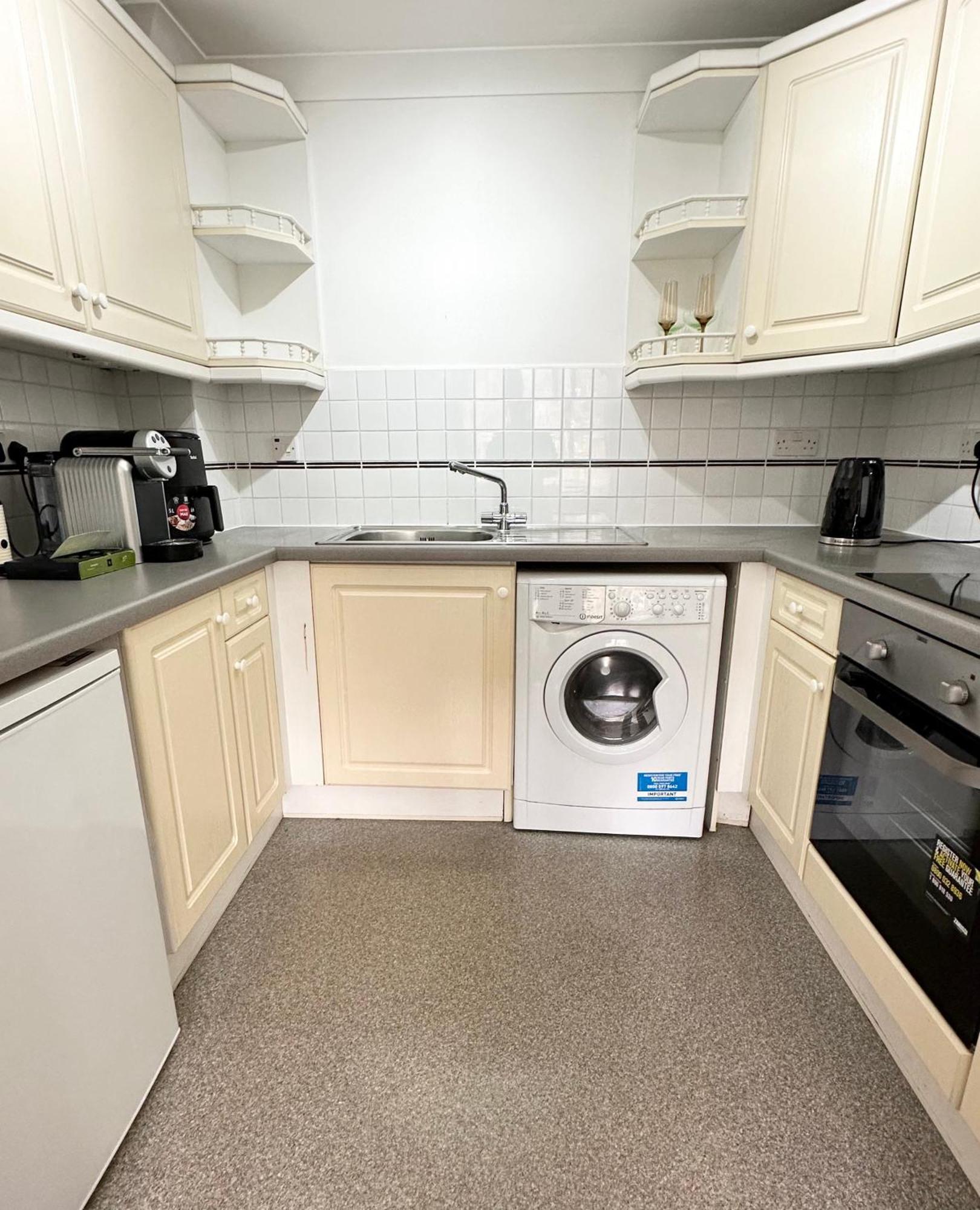 Spacious Quiet Stylish Entire Flat Appartement