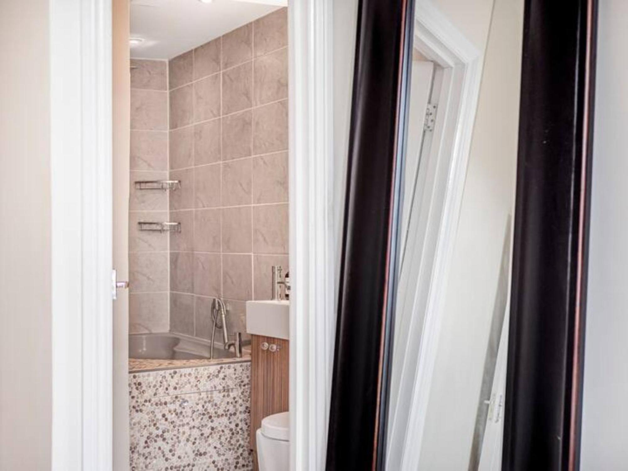 Chic Cosy Flat In Pimlico, Central Pass The Keys *