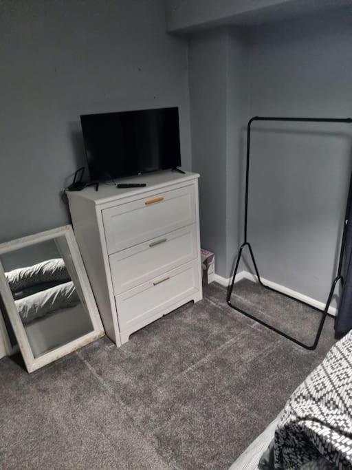 Apartamento Comfy 1st Floor Flat, Sleeps 4 *