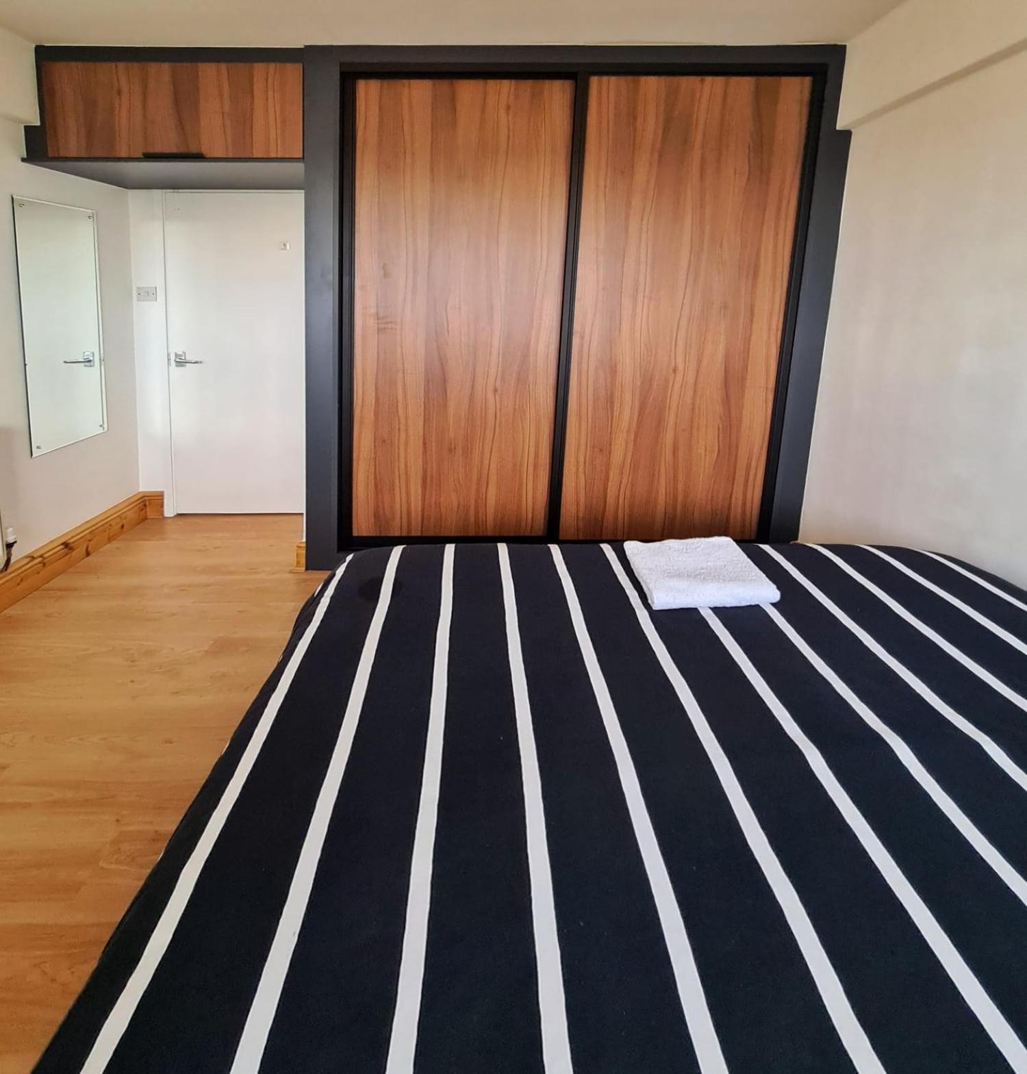 Lovely 2 Bedroom Flat In Fulham Apartamento *
