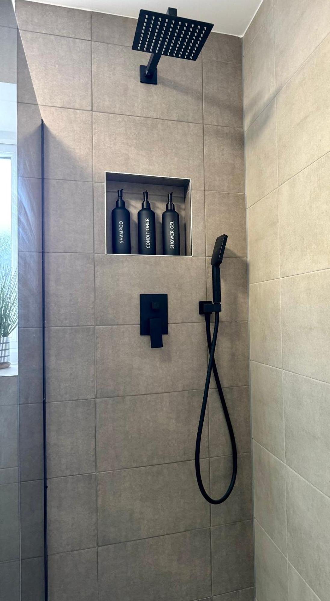 5 Star - Stylish 2 Bed In -excel, Airport Casa de Férias *