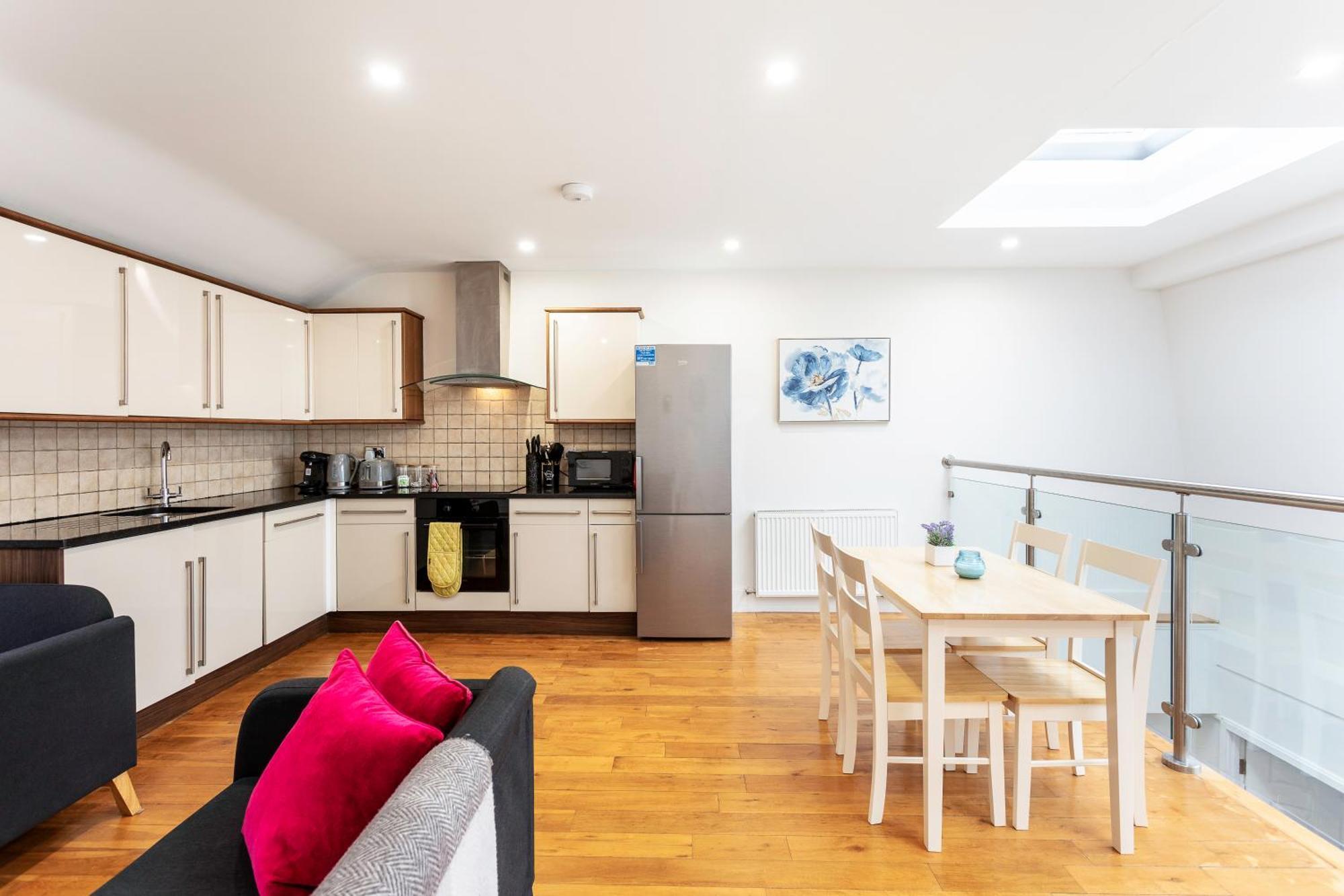 St Johns Hill Penthouse Appartement *