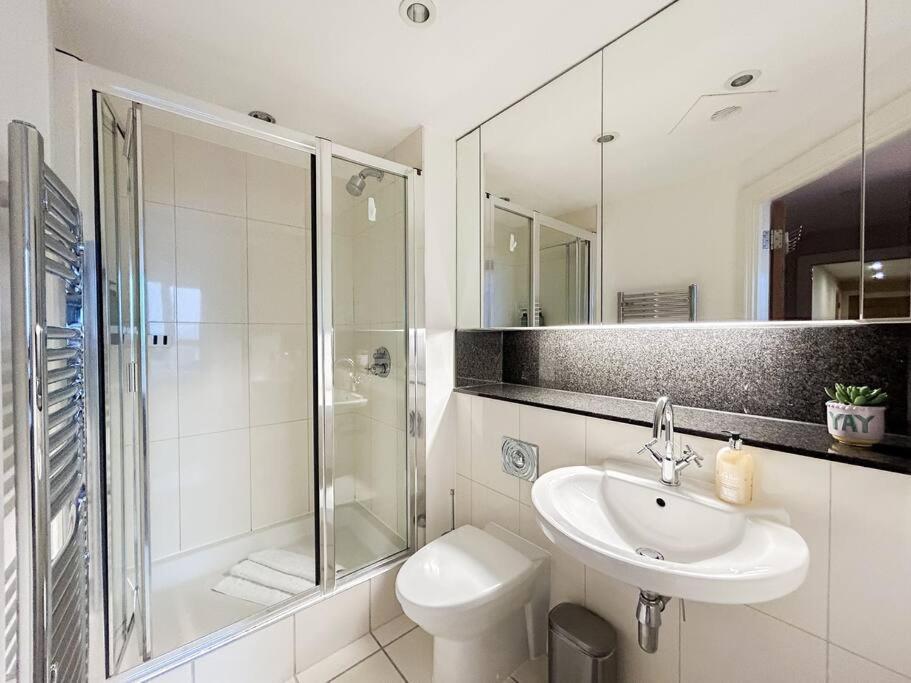 Vista Haven: A Short Let Retreat Appartement *