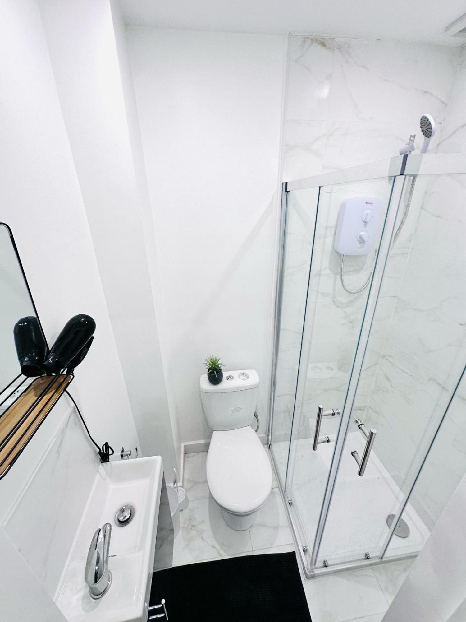 High Standard Perfect For Tourists! Apartamento Londres