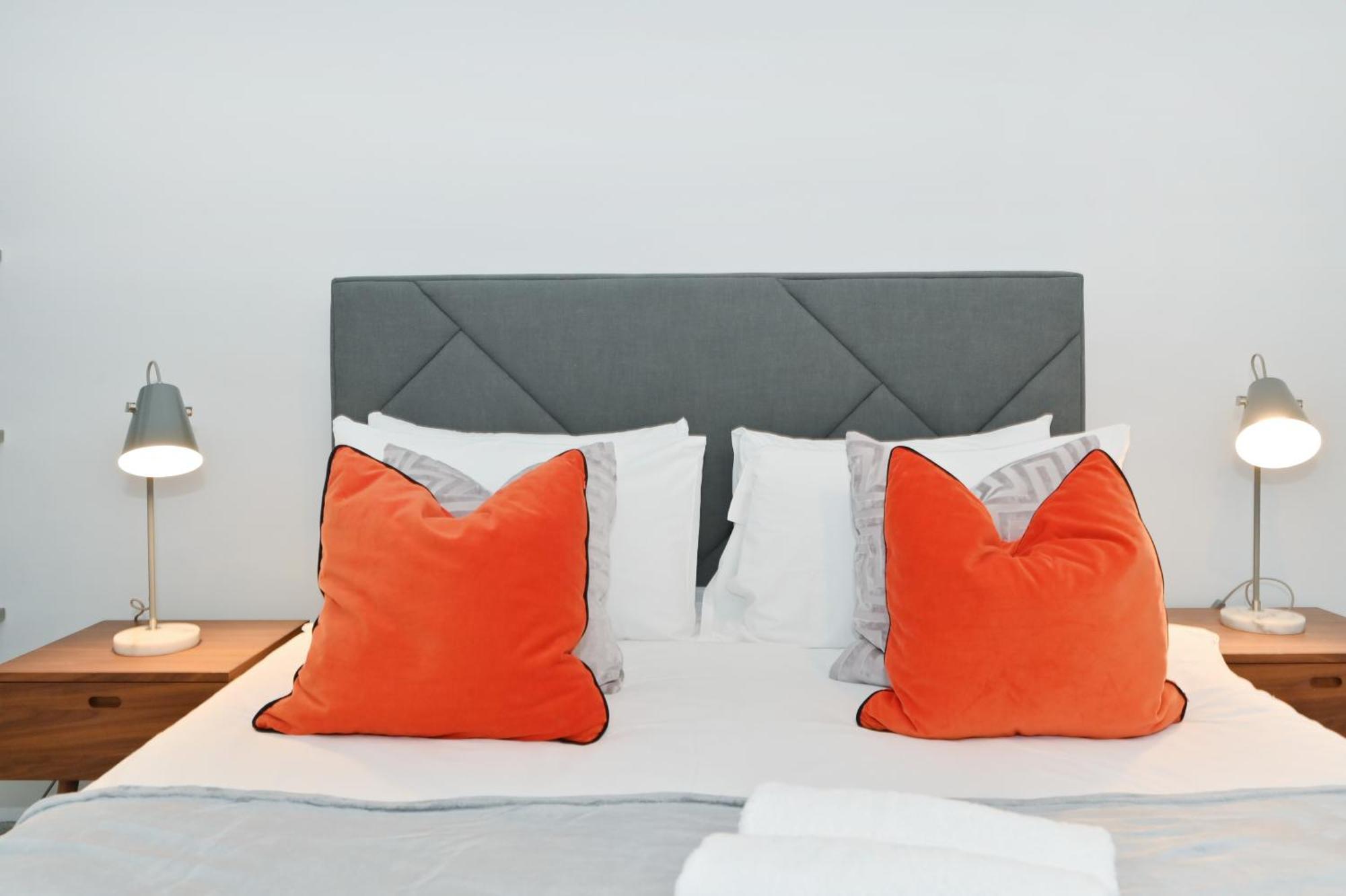 Choice - Baker Street- Regent's Park Apartment London