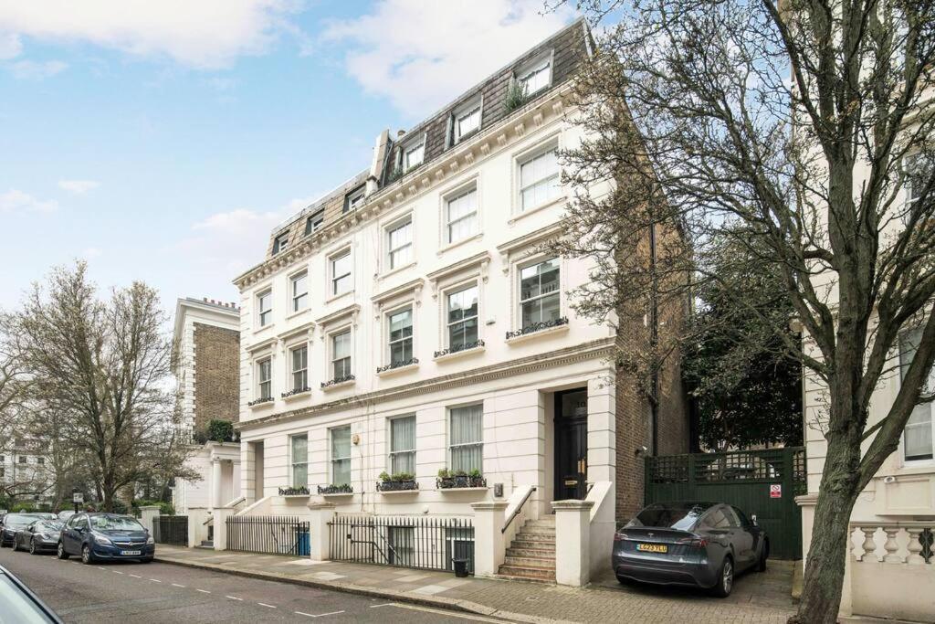 Westbourne Gardens Apartamento *
