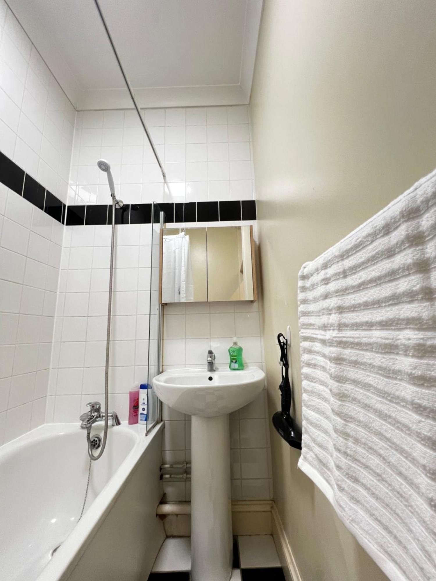 Family 2 Bedroom Flat In Fulham Apartamento Londres