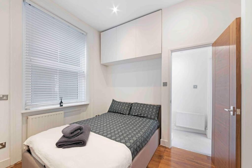 Apartamento Huge 1 Bed -sleeps 4 De Lux Soho Fitzrovia *