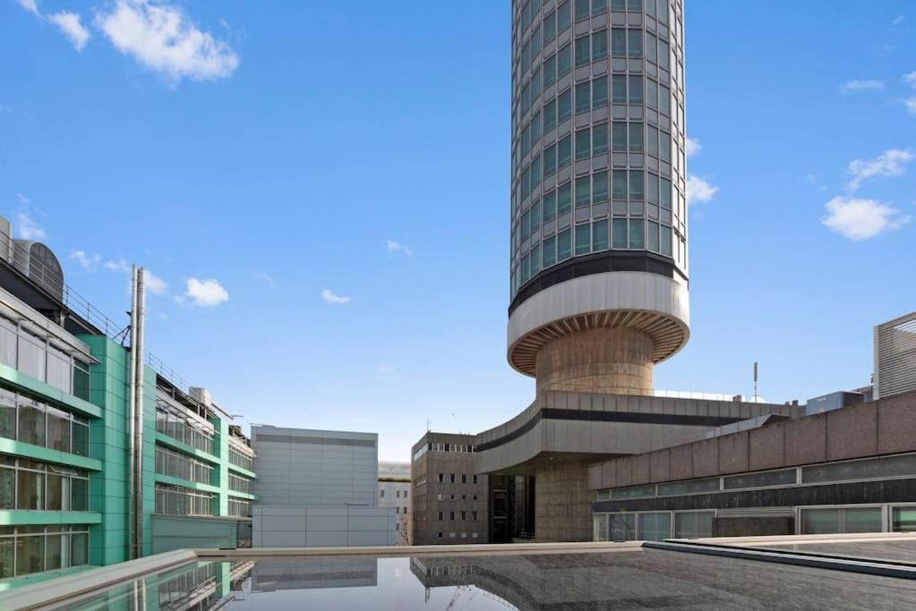 Huge 1 Bed -sleeps 4 De Lux Soho Fitzrovia Apartamento