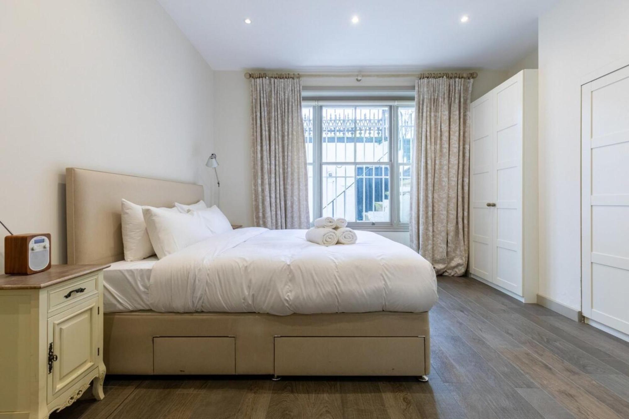 Elegant 2bd Flat 5 Mins To Kensington Gardens! Appartement Londres