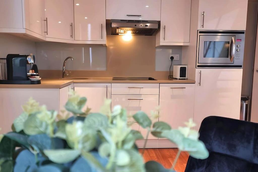 Notting Hill - The One One One! -6- Apartment