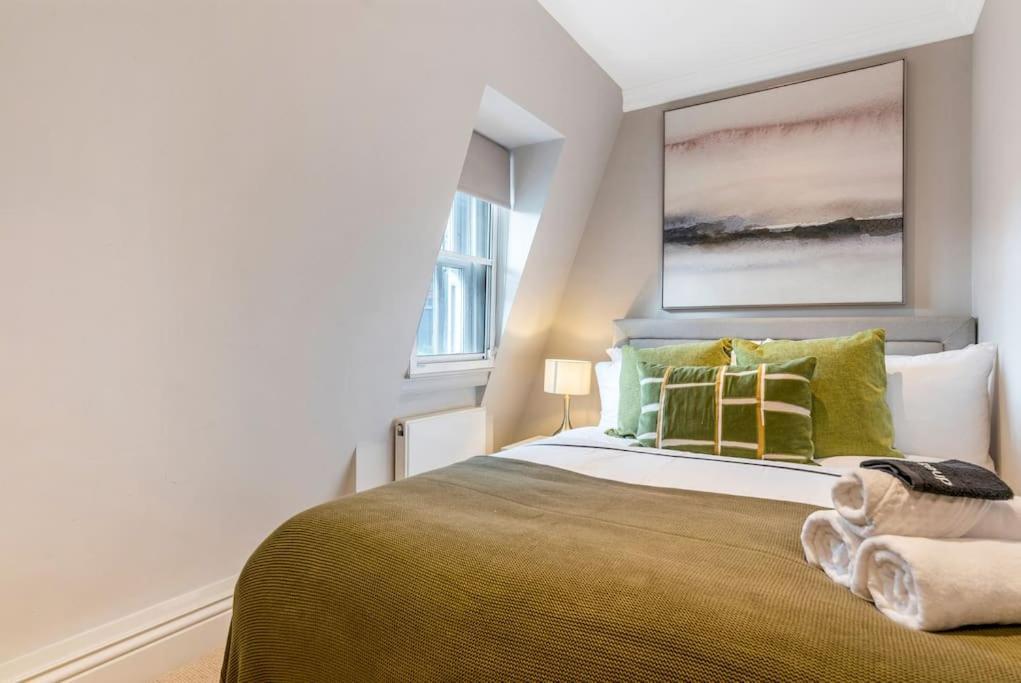 3bdbond Strmayfair - Sleeps 7 Appartement Londres
