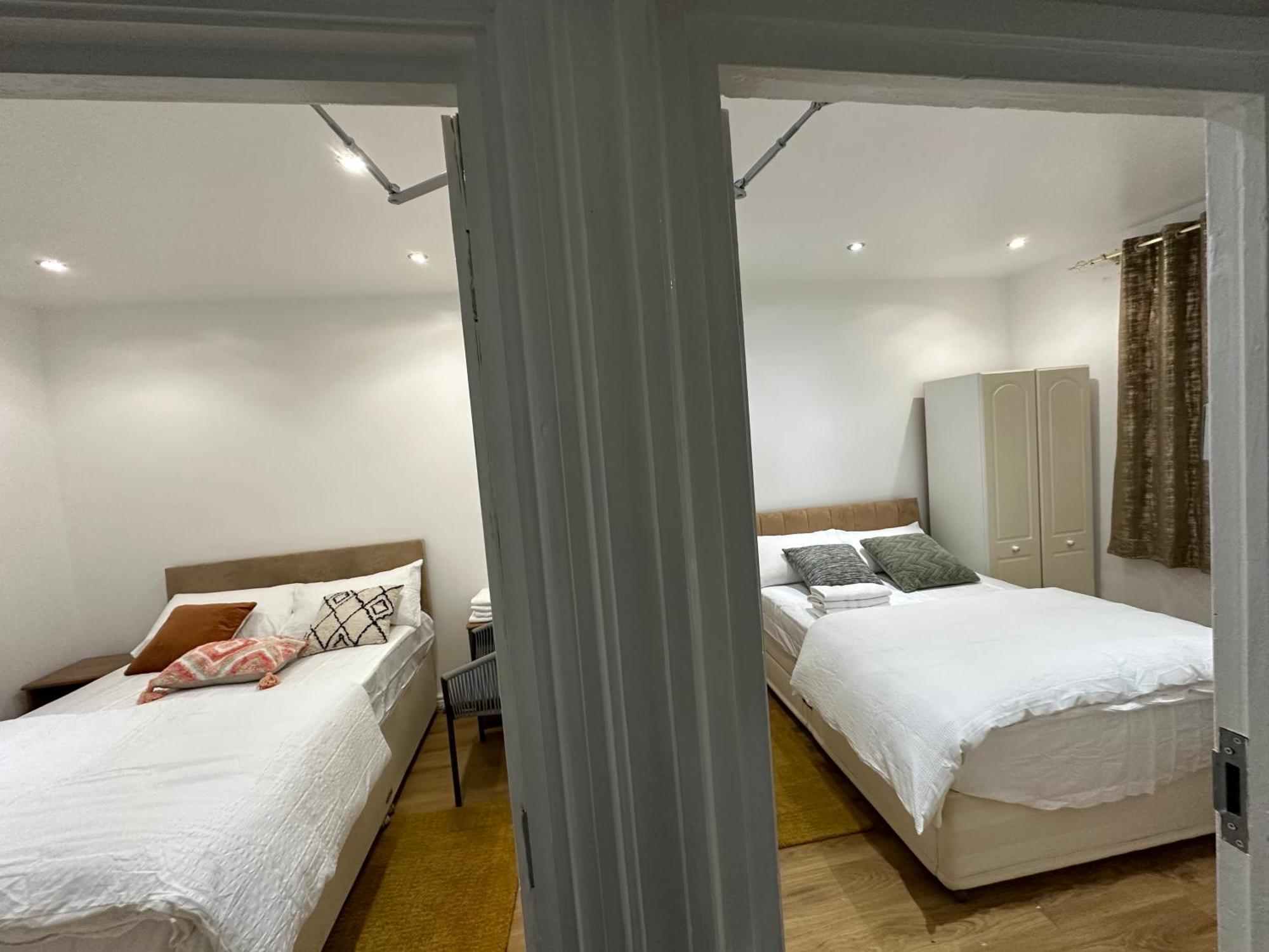 Beautiful Double With Free Wi-fi And Free Parking Guest house *