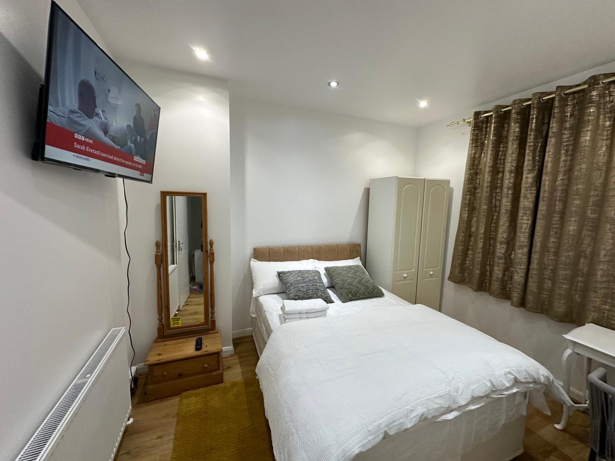 Guest house Beautiful Double With Free Wi-fi And Free Parking London