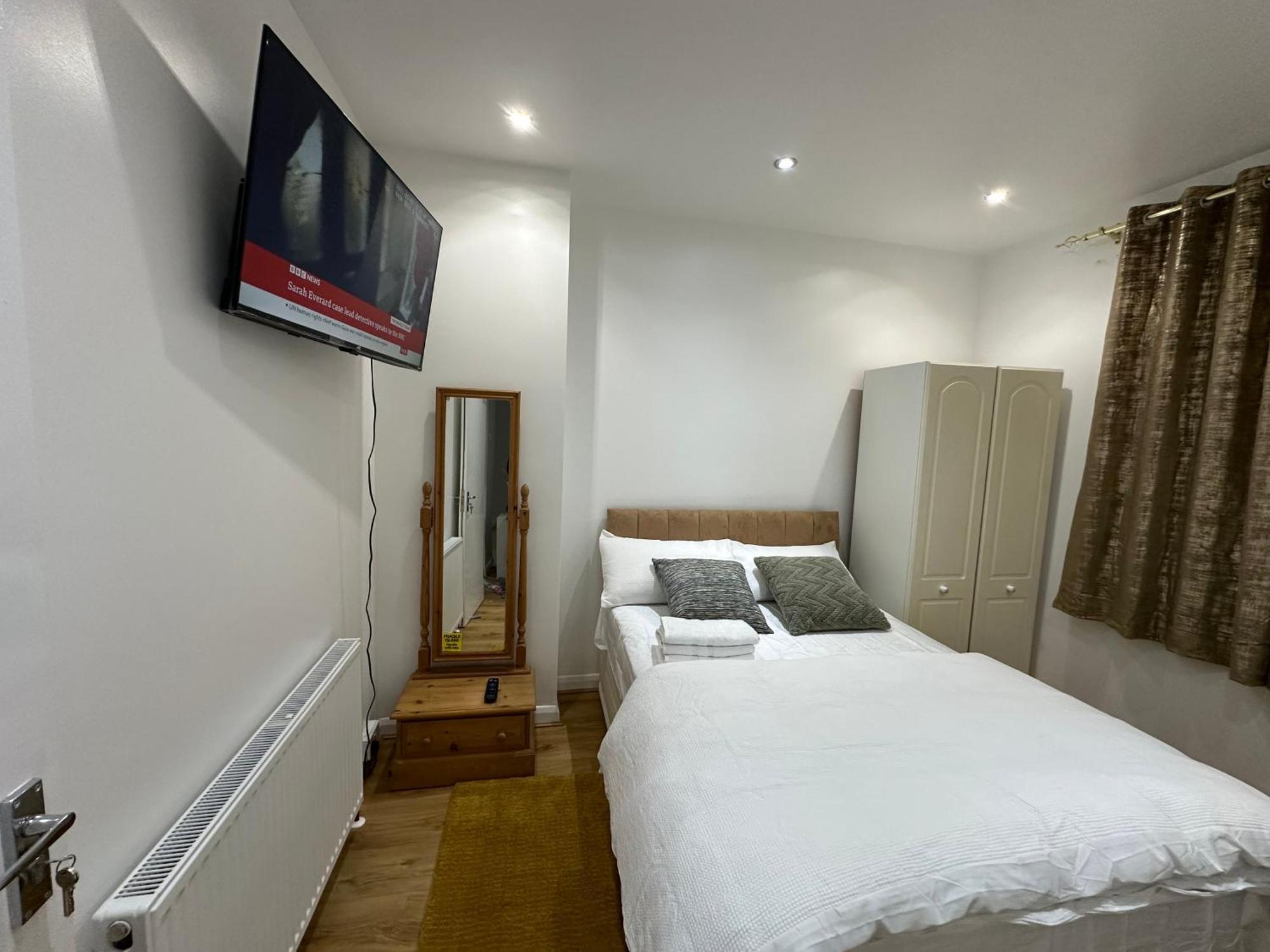Guest house Beautiful Double With Free Wi-fi And Free Parking