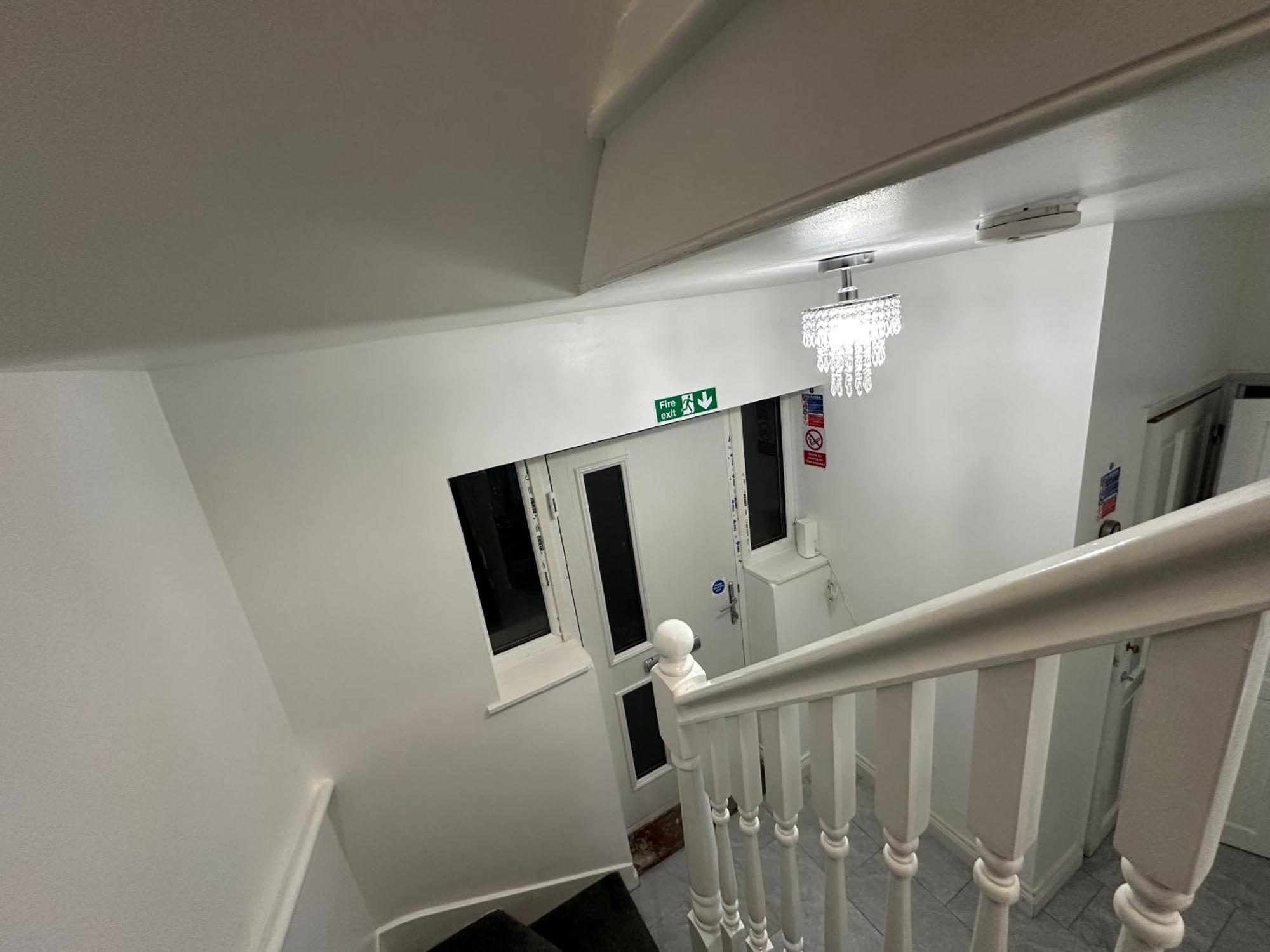 Beautiful Double With Free Wi-fi And Free Parking London