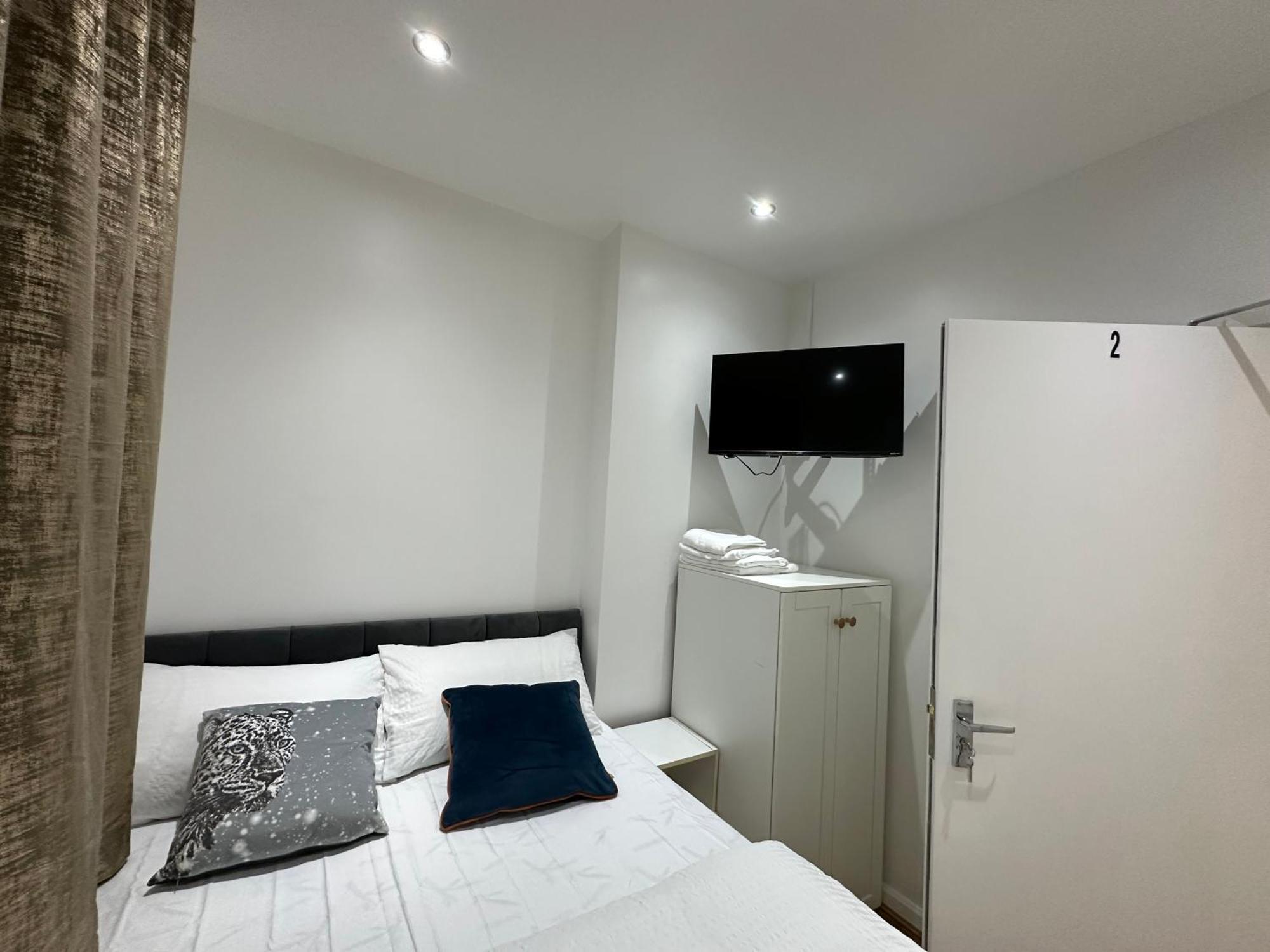 Gasthuis Beautiful Double With Free Wi-fi And Free Parking Londen