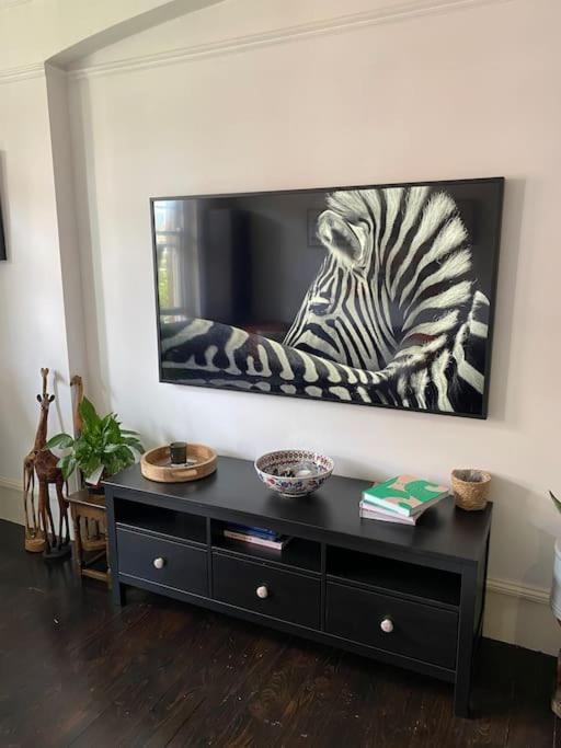 Spacious Flat In West Kensington Londen
