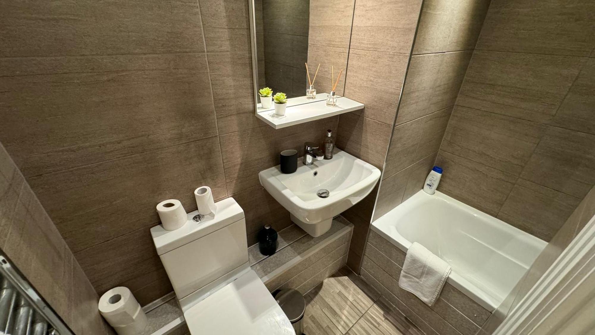 Apartamento Modern Flat 5 Min From Wembley Stadium 30 Min From Londres