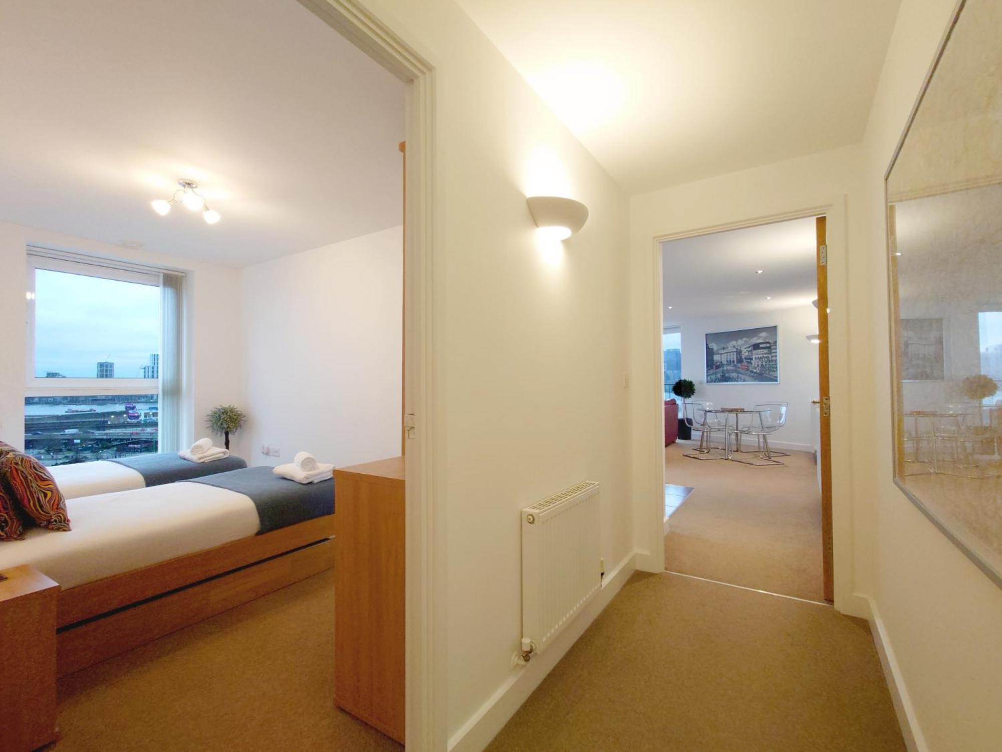 Apartment Excel - Three Bed Serviced *
