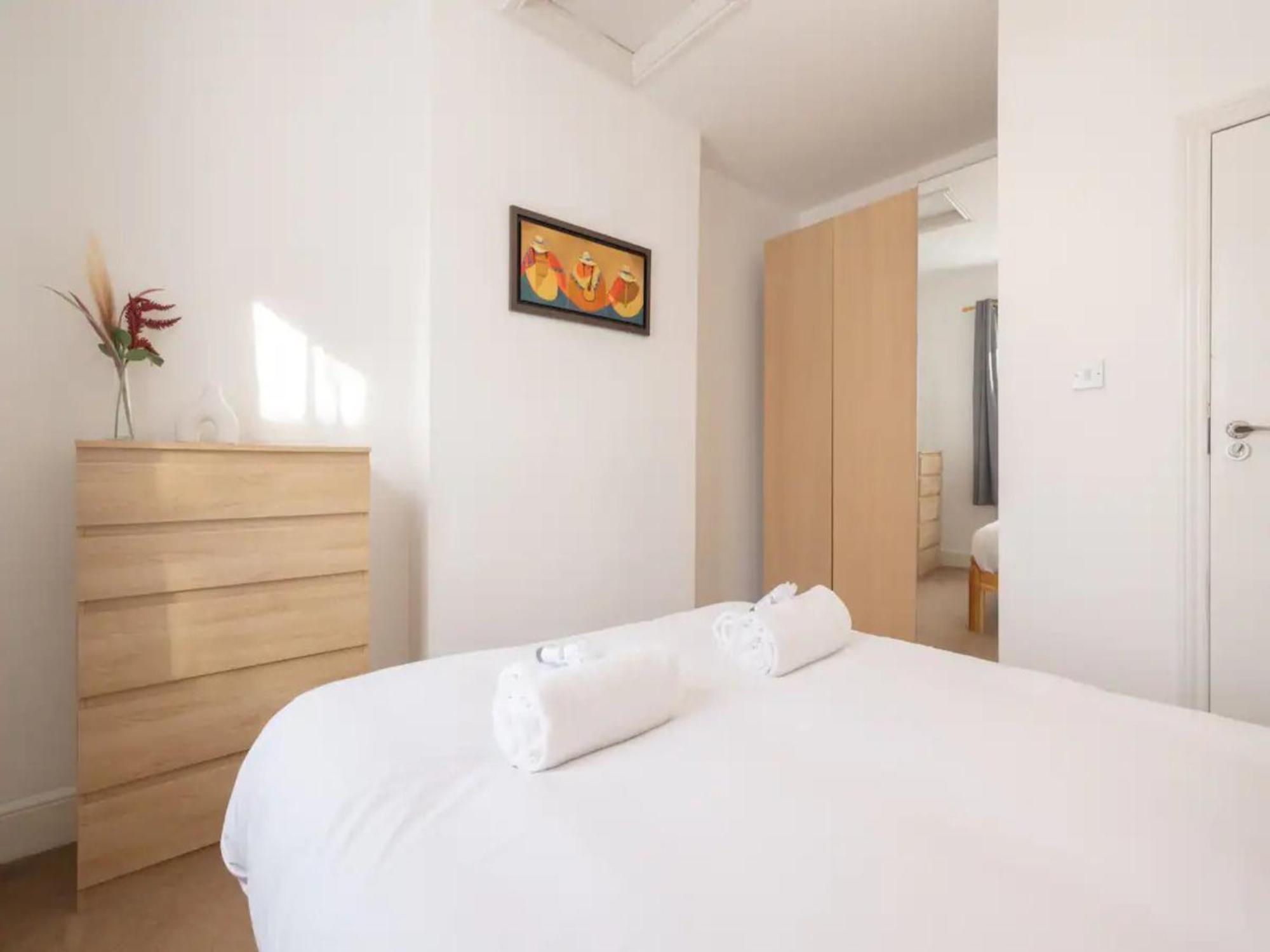 Pass The Keys Spacious 3 Bed Flat Near Kings Cross And Camden Appartement Londres